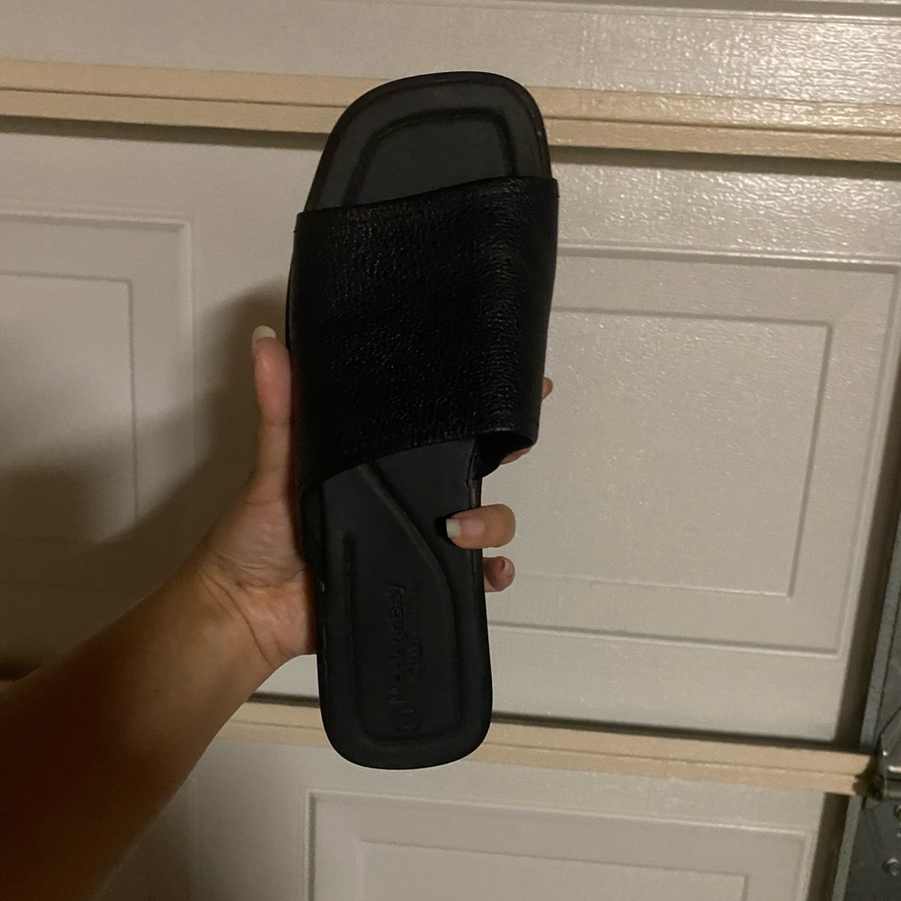Montego Bay Club Leather Collection Small Heel